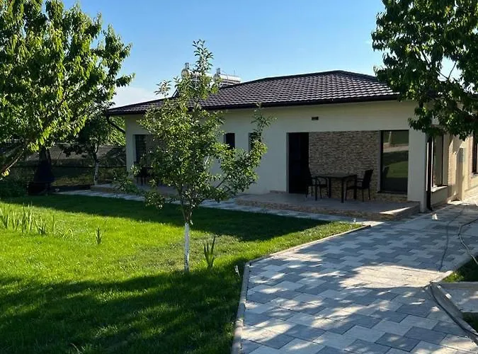 Gasthof De Inchiriat Cris&dia