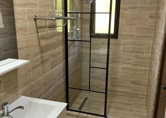 De Inchiriat Cris&dia Gasthof *