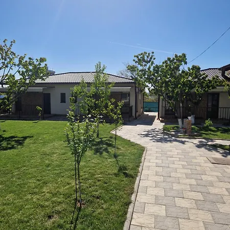 De Inchiriat Cris&dia *